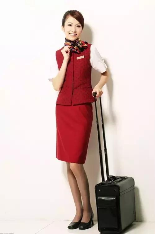 全球最美空姐中国4家上榜,国航东航南航海航,挤身国际大牌航空