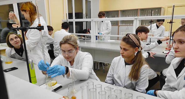 second4.jpg second4.jpg